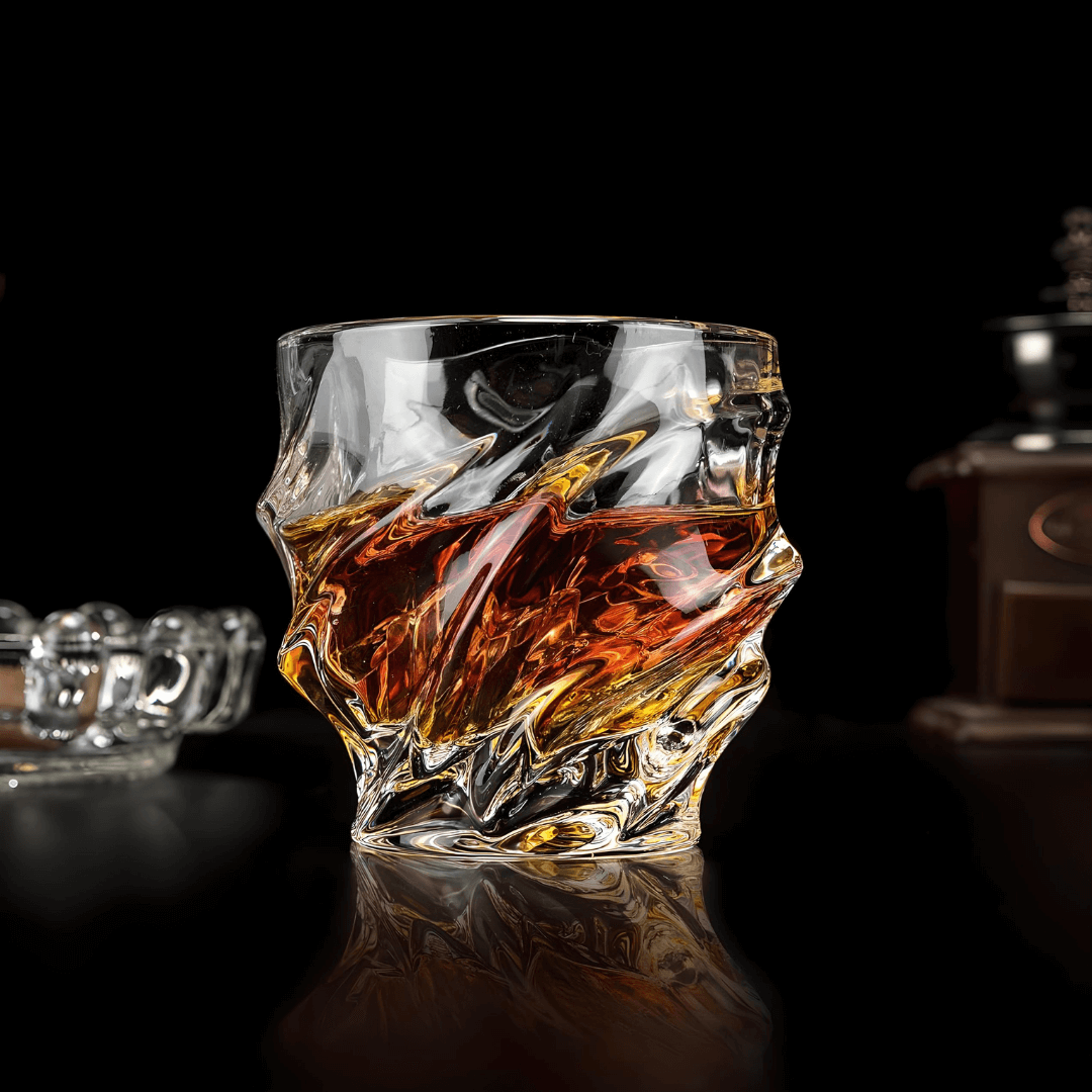 Japanisches Kristall-Whiskyglas – Nami