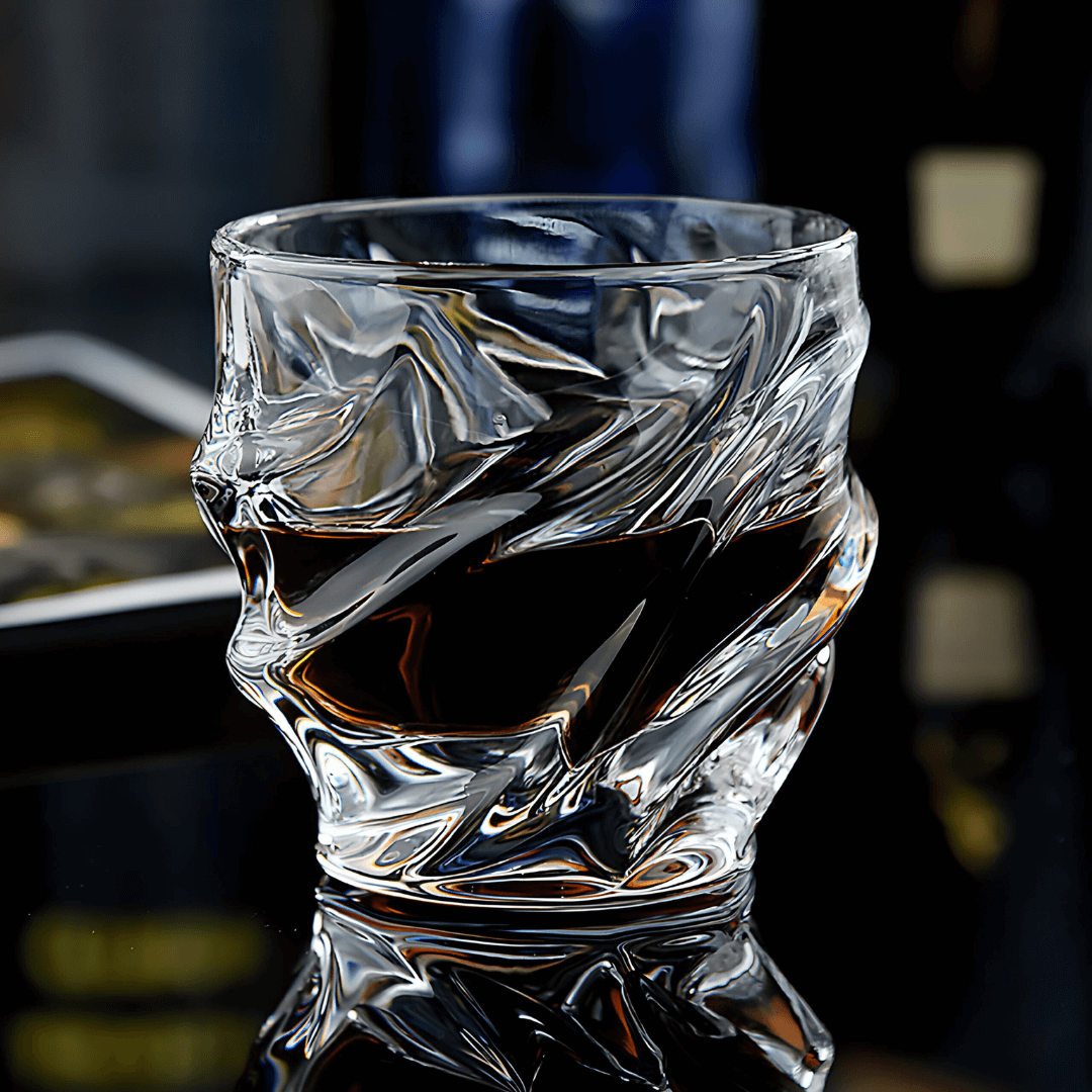 Japanisches Kristall-Whiskyglas – Nami